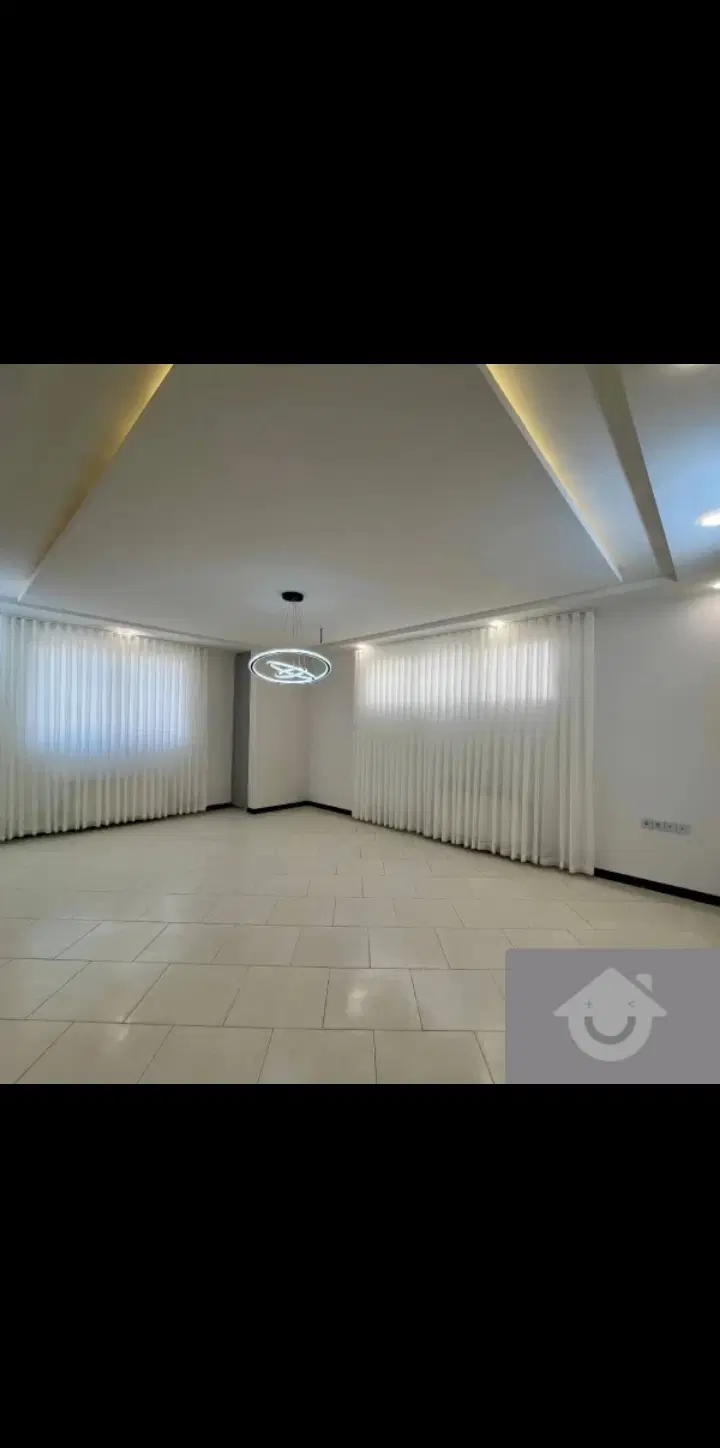 100 متری     فول    تاپ لوکیشن   نورگیر