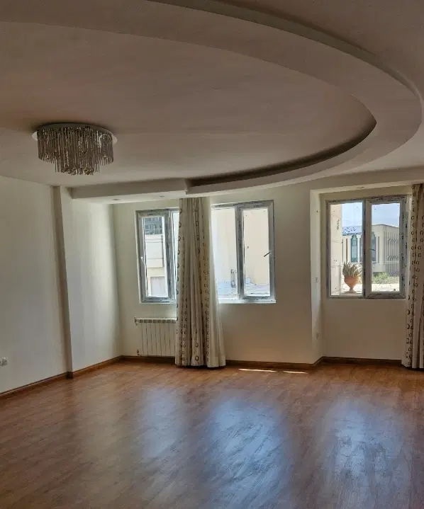 خرید یک واحد اداری در عفیف اباد