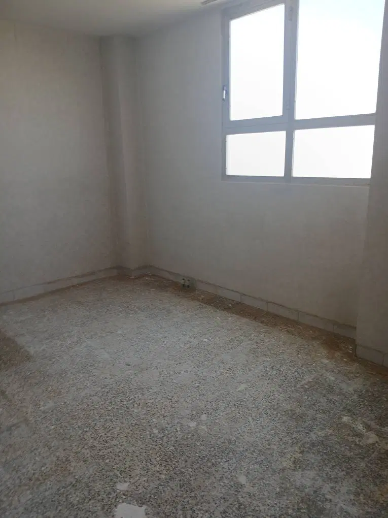 آپارتمان روبه رو چهارشنبه بازار