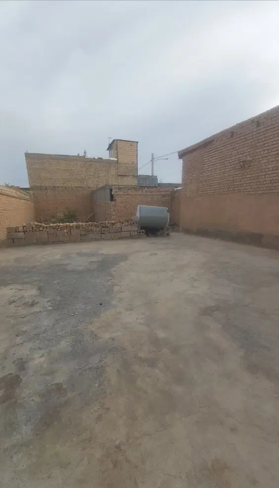خانه ویلایی ۳۱۰ متری ۵ دانگ