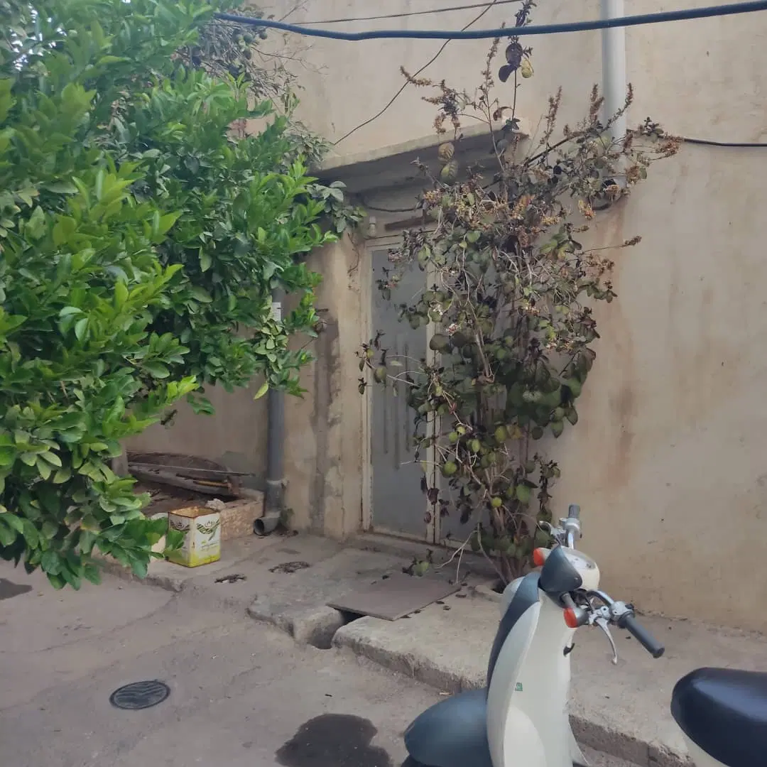 فروش فوری خانه ویلایی کلنگی،درمرکزشهراستان بوشهر