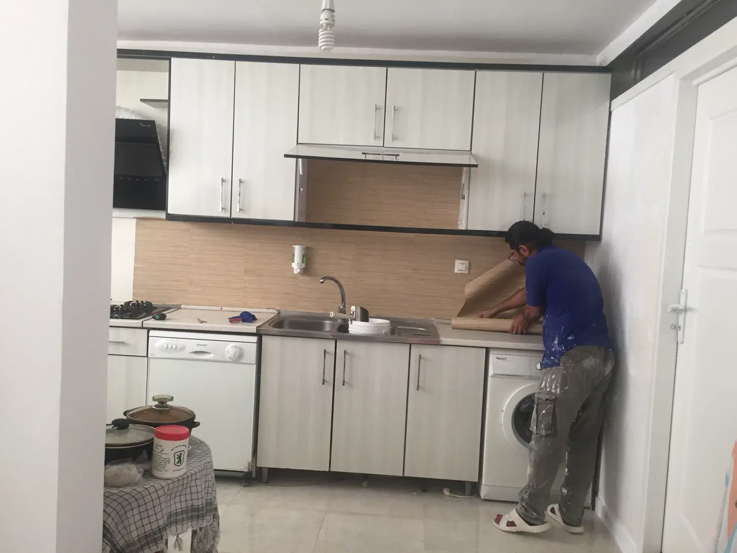 همخونه خانم بهترین لوکیشن جنت اباد
