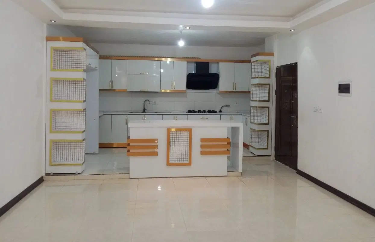 آپارتمان ۱۳۰ متری نصر