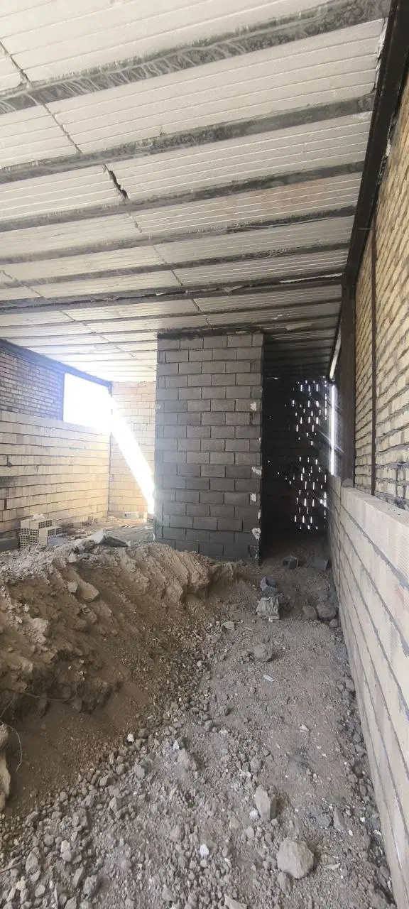 دو واحد خانه نیمه کاره
