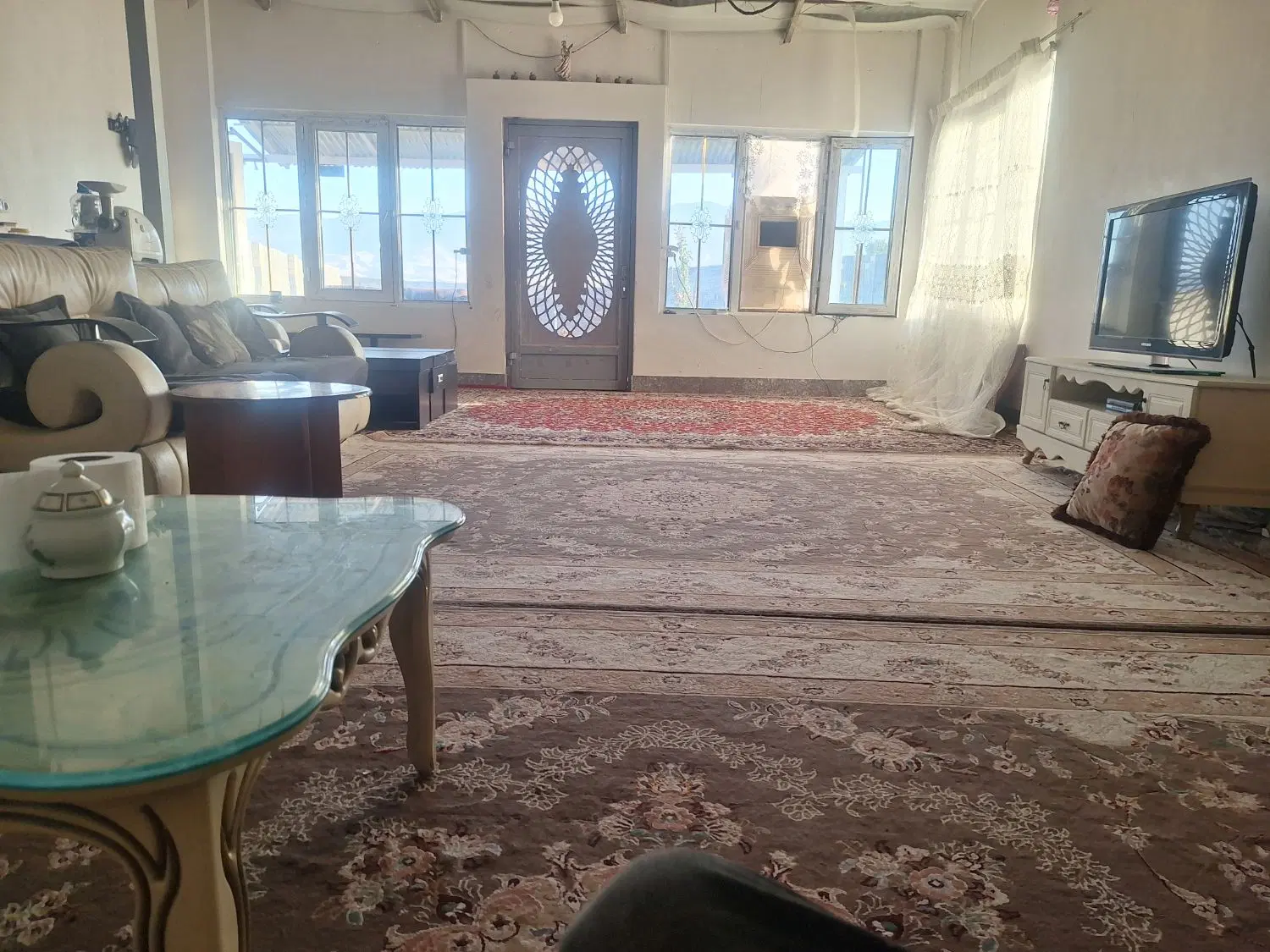 فروش زمین هزارمتری با صدمتر بنا