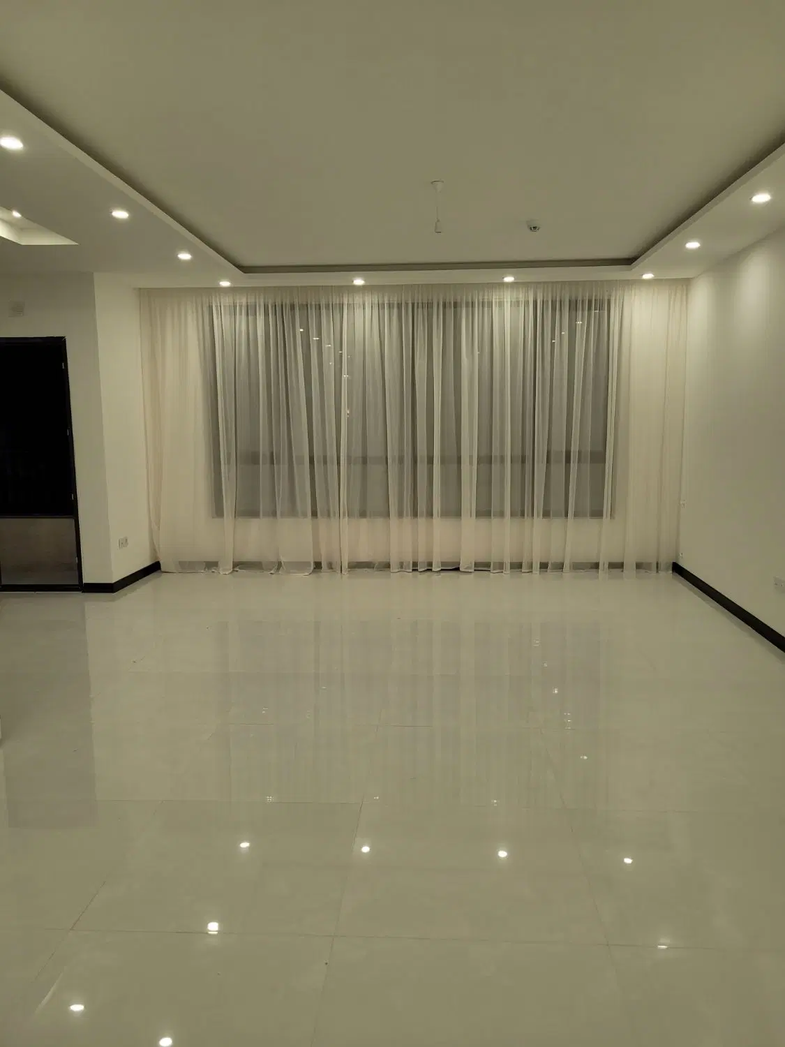 آپارتمان وکالتی 137 _سرافرازان _ 3 خواب _ تازه ساز