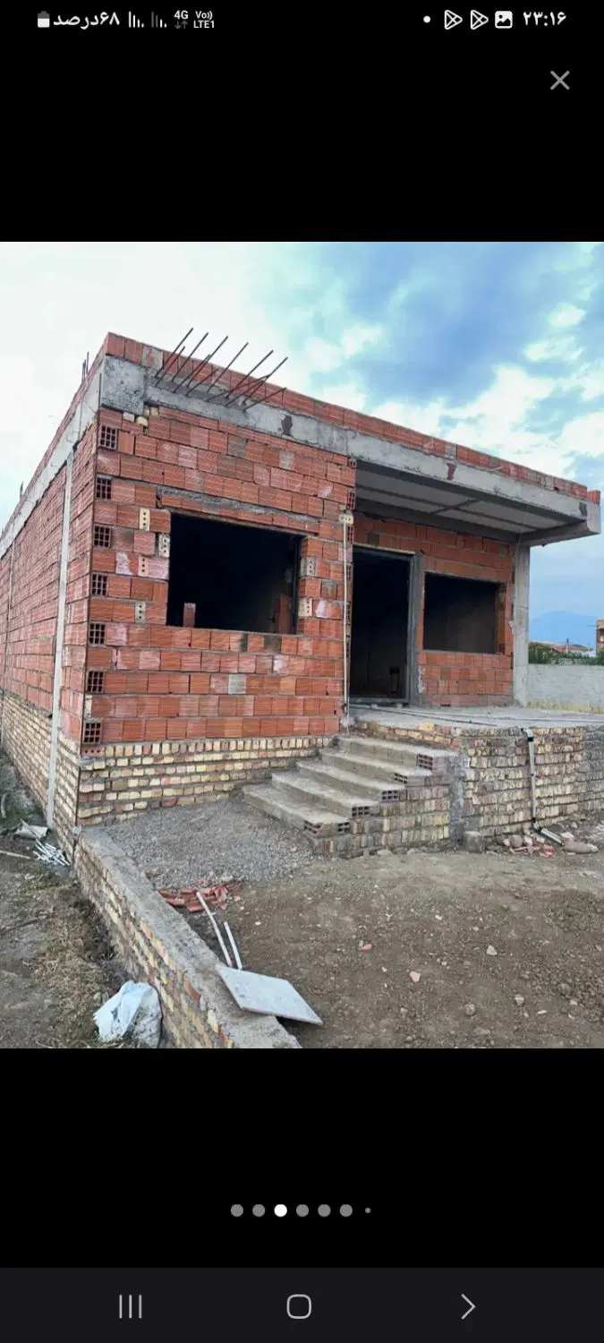 خانه ویلایی نیمه ساز