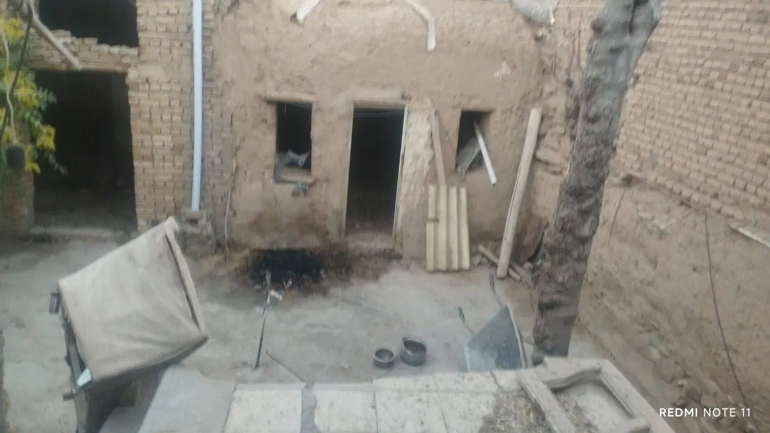 خانه کلنگی ۲۰۰ متر