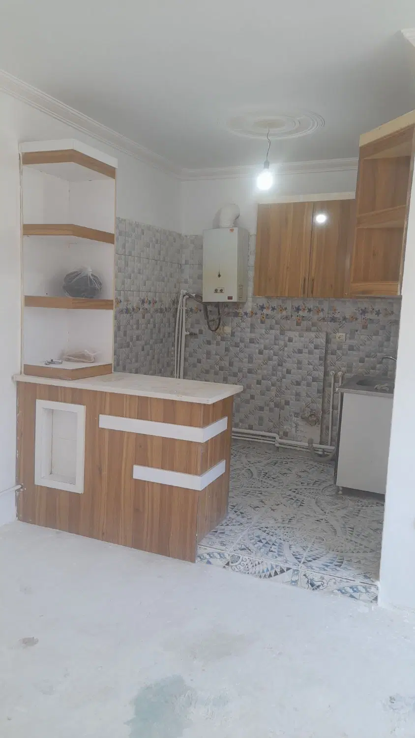 رهن کامل خانه ۴۵ متری دریک ونیم طبقه درعباسی