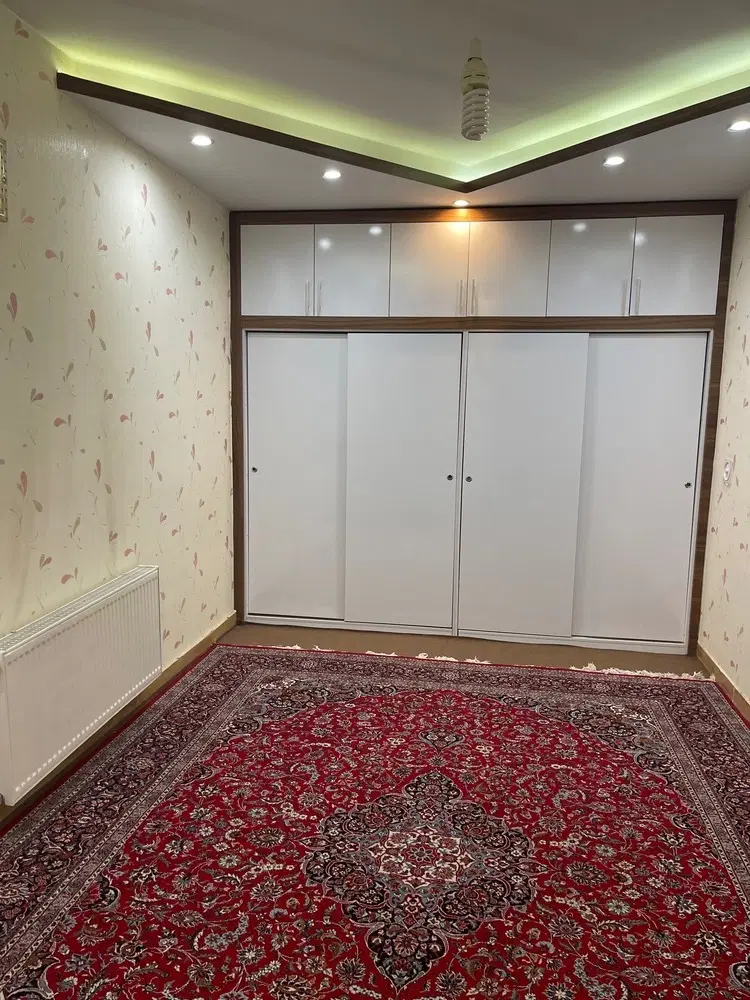 آپارتمان ویلایی طور ۱۴۰متری میدان میلاد