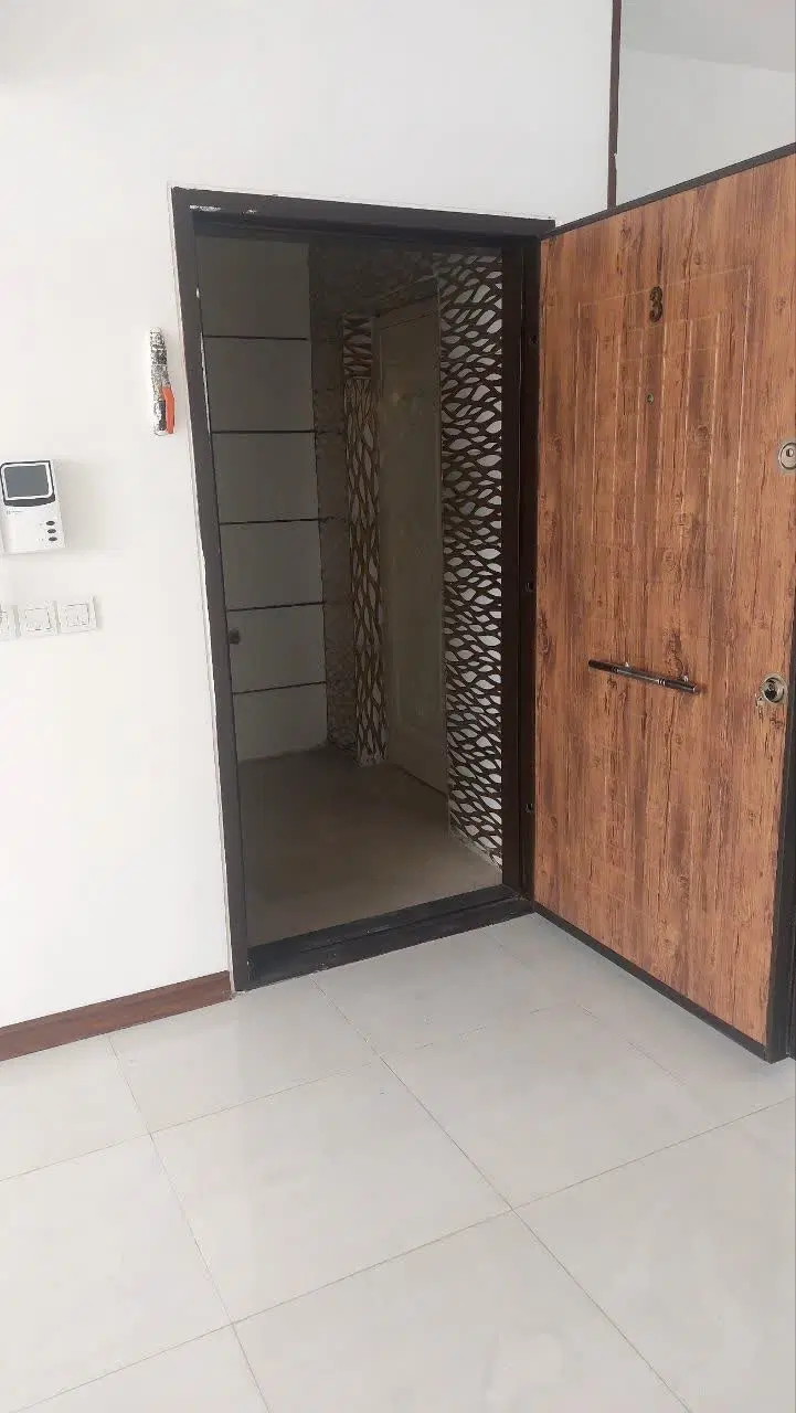 آپارتمان تک واحدی 4واحده طبطه 3 به متراژه 114