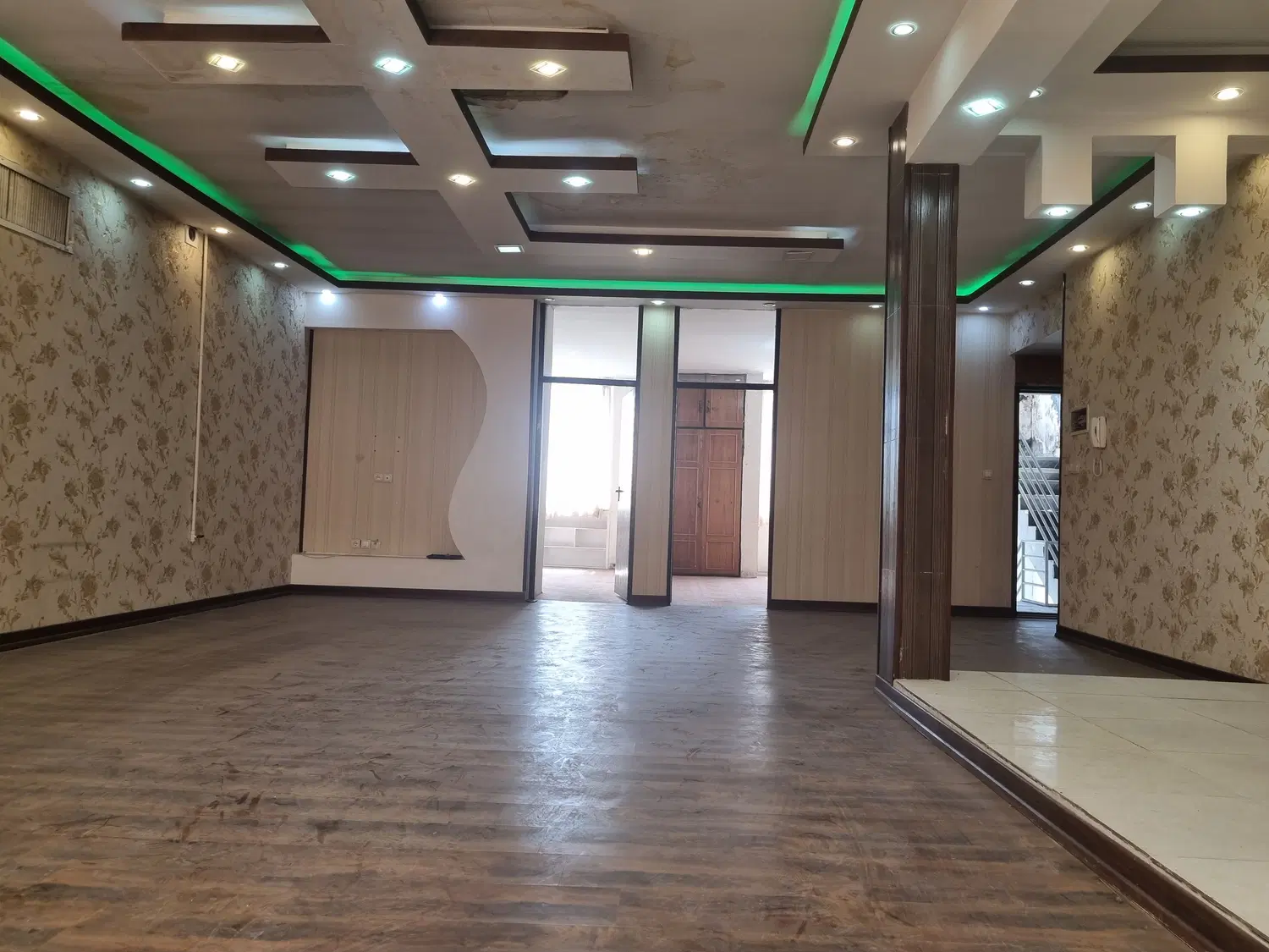 دفتر کار اداری