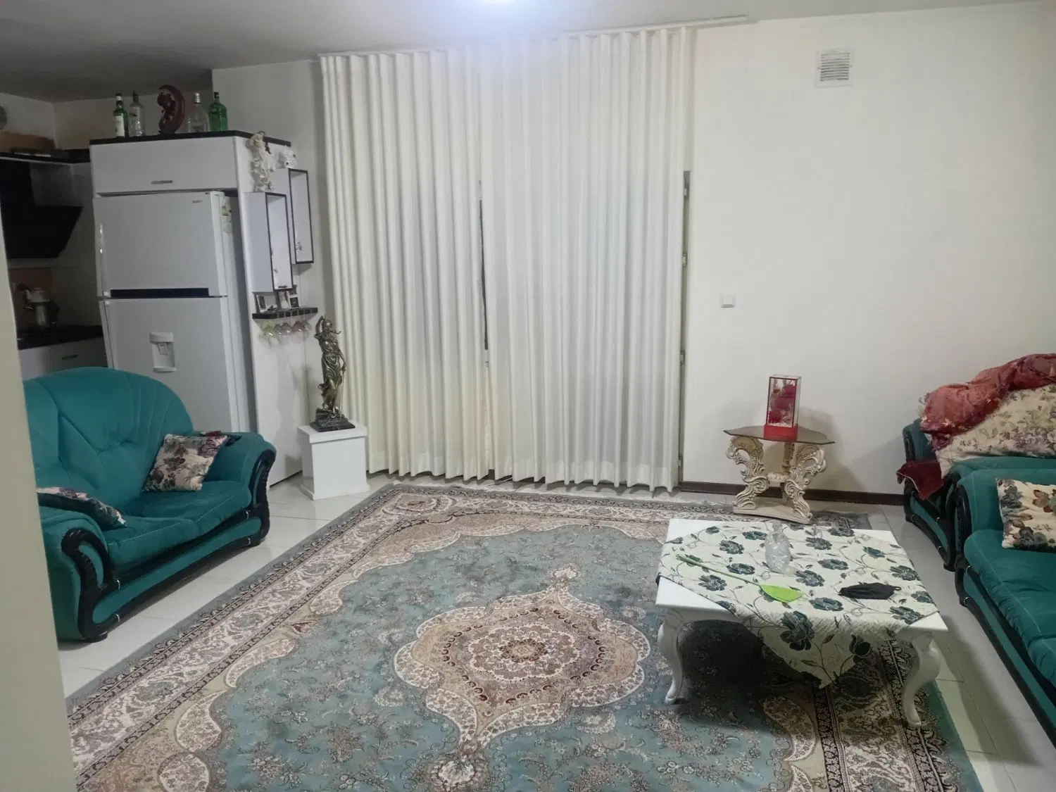 آپارتمان شهر جدید هشتگرد شهرک مهستان یک طبقه اول
