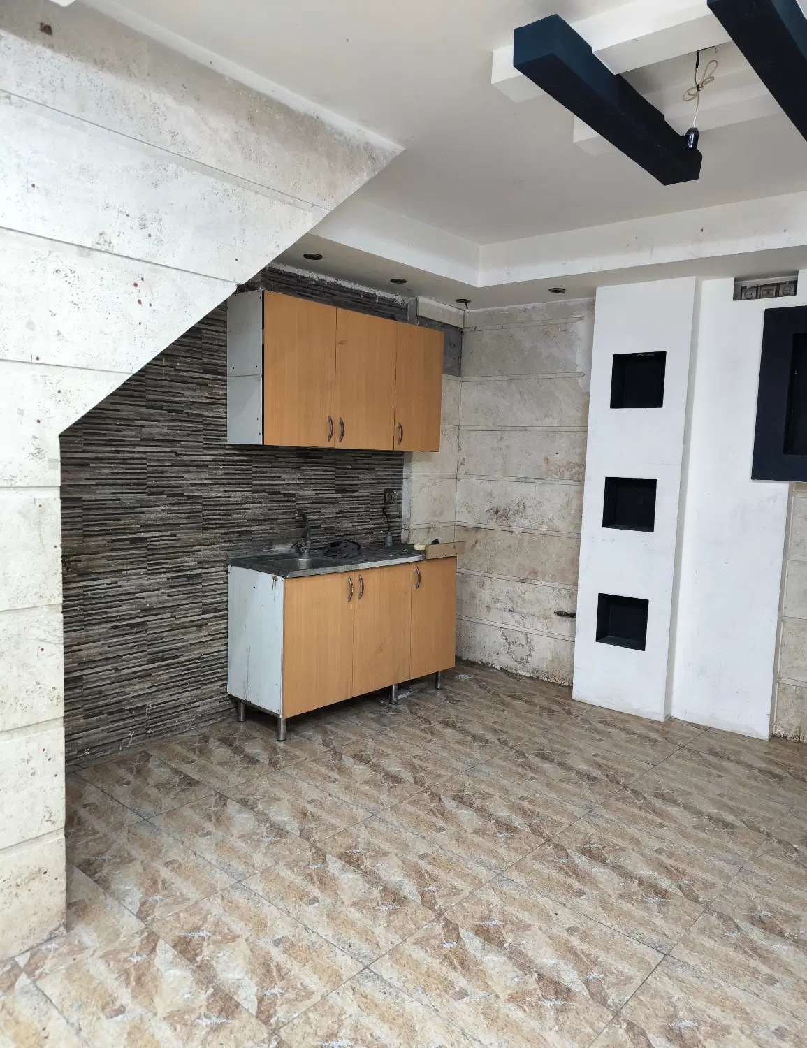 اجاره مغازه ابتدای دانش