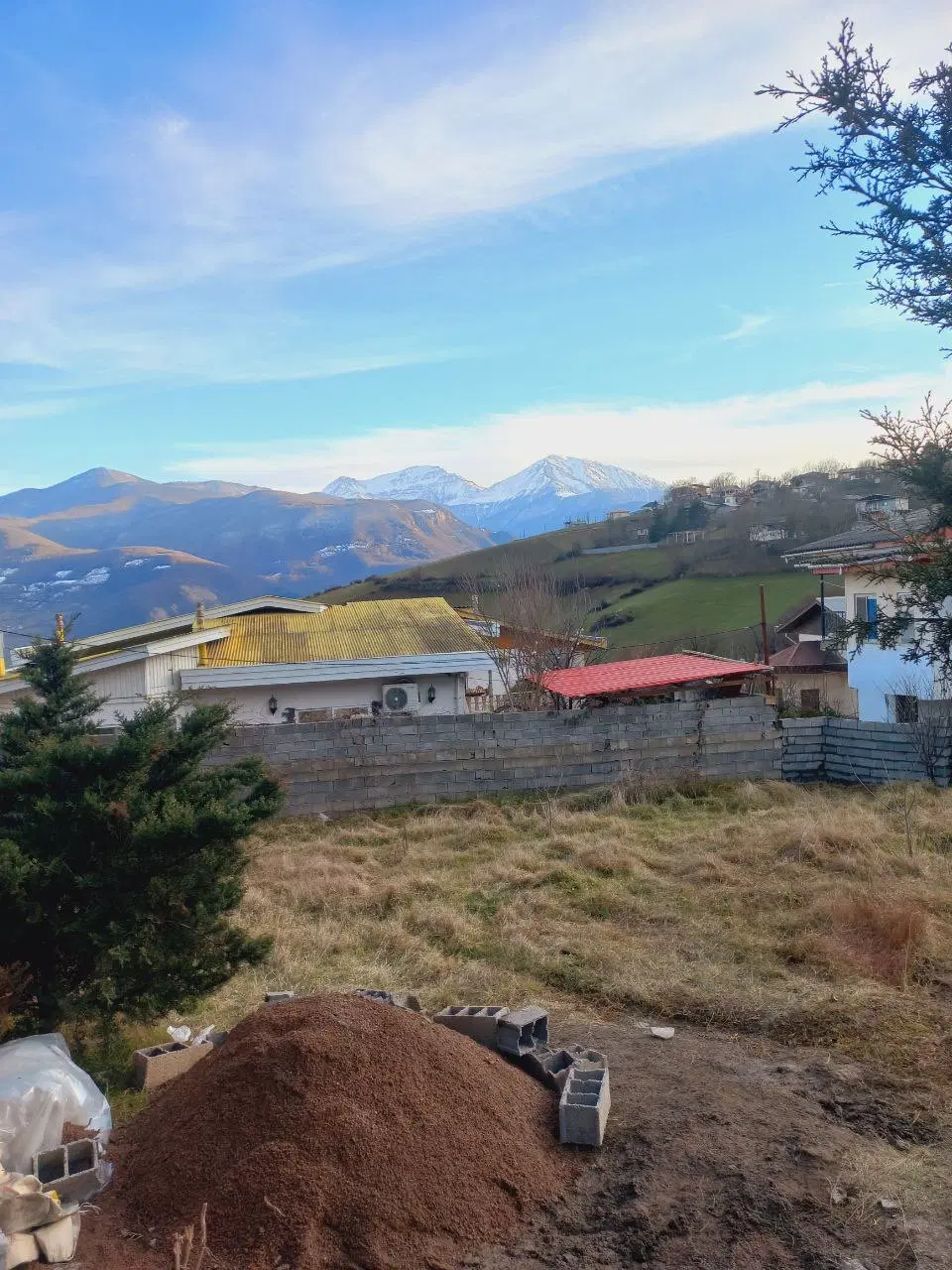 فروش زمین درمرزن آباد جاده کلاردشت روستای پردنگون