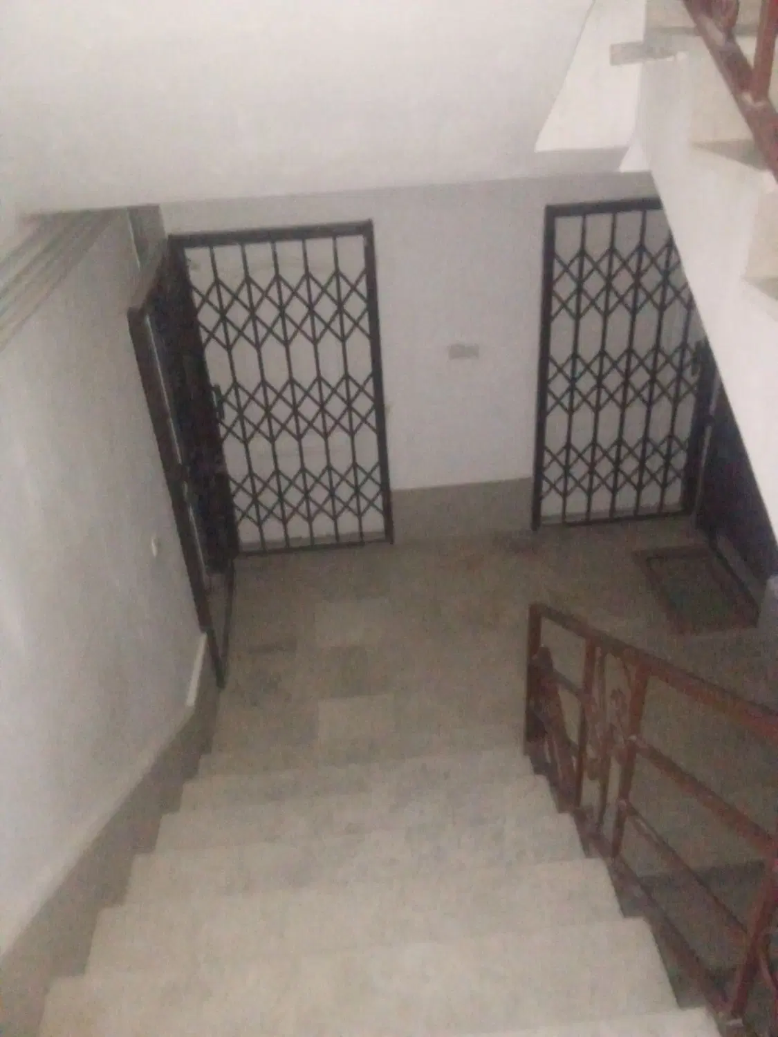 آپارتمان مهراباد