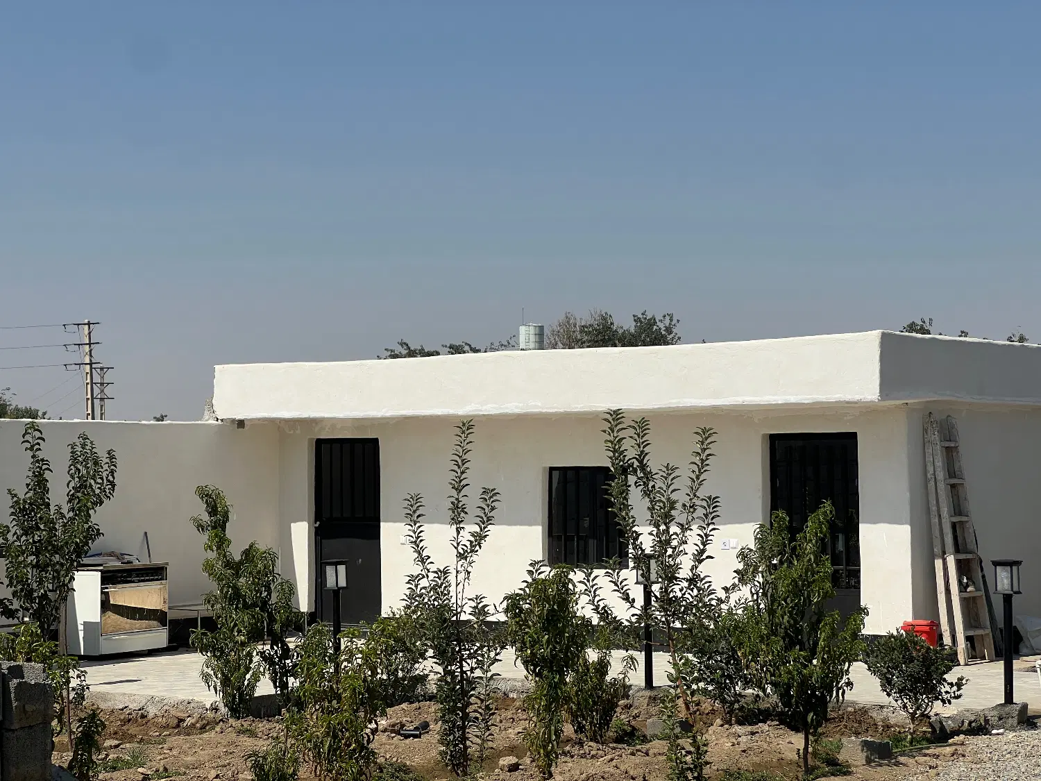 باغچه ۸۰۰‌متری سند دار آران