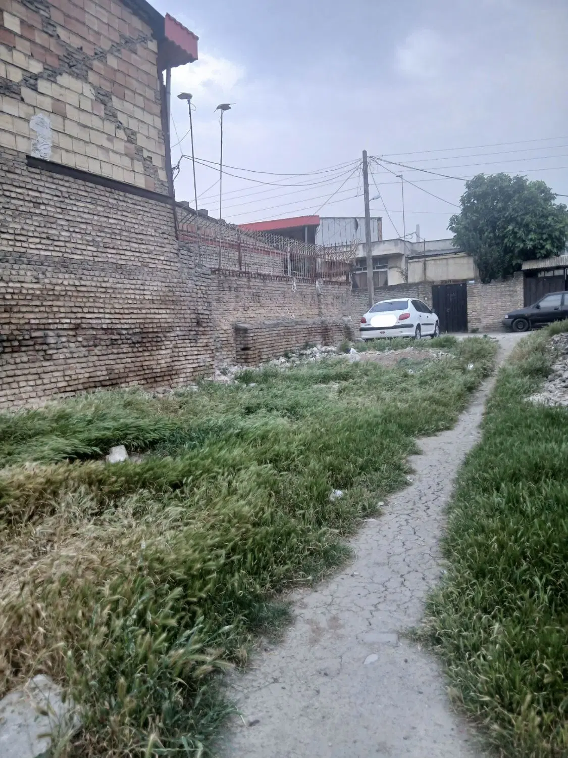 زمین 140متری بلوار کشاورز خ غفاری