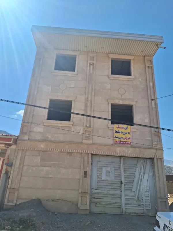 ملک مسکونی در روستای چهارباغ