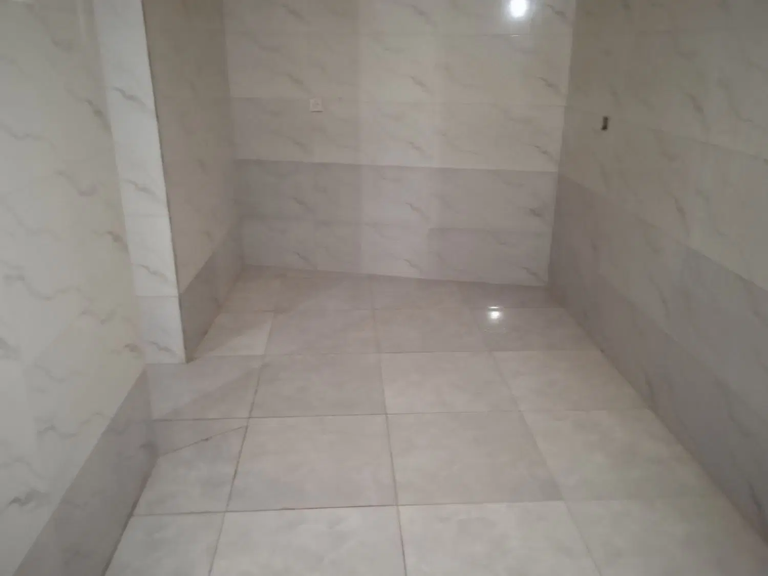 اجاره زیر زمین ۶۰ متری