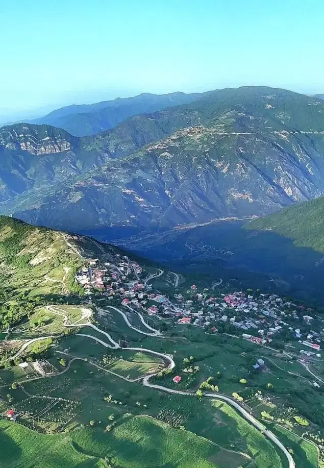 زمین فروشی پاقلعه