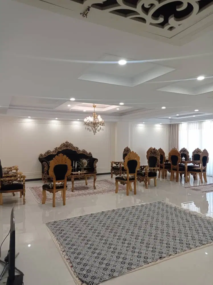 ۱۳۸متر ۳ خواب، پیروزی