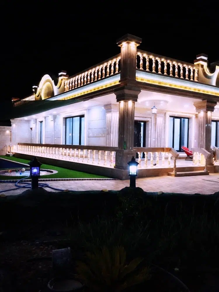 ۴ واحدی ۹۰ متر