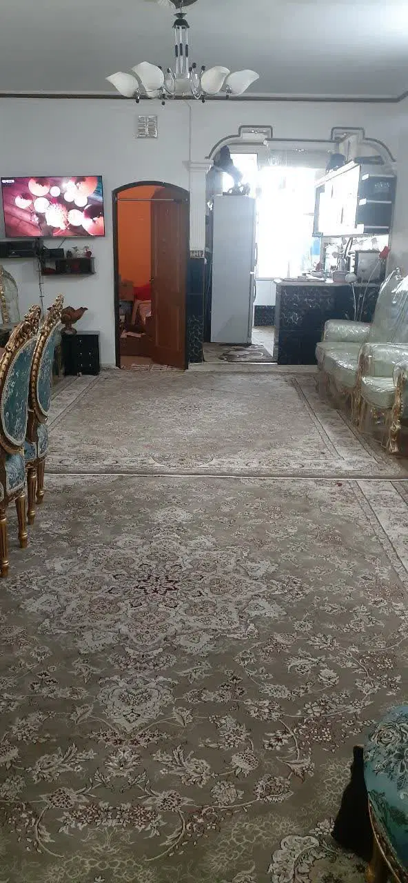 ۱۰۰ متری _ طبقه ۲ _ تک واحدی_ غرق نور