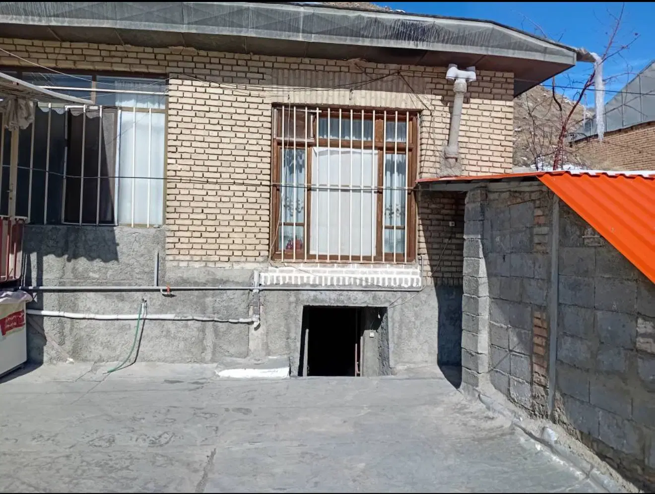 خانه قدیمی روستایی