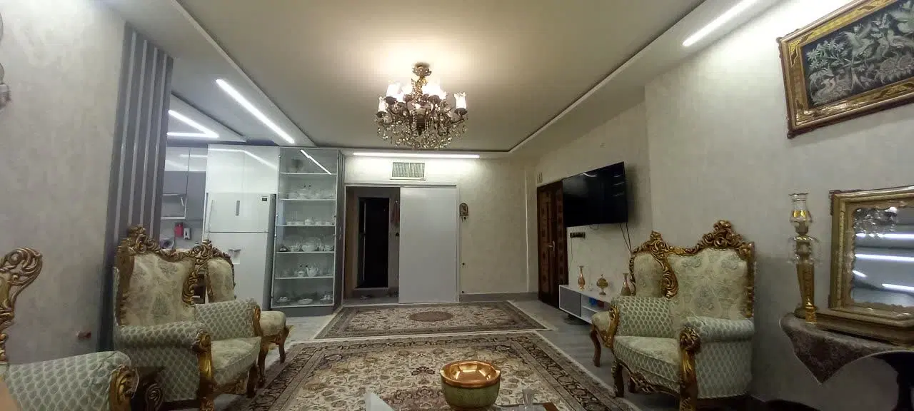 اپارتمان ۲خواب+پشت بام اختصاصی+سویت روپشت بام