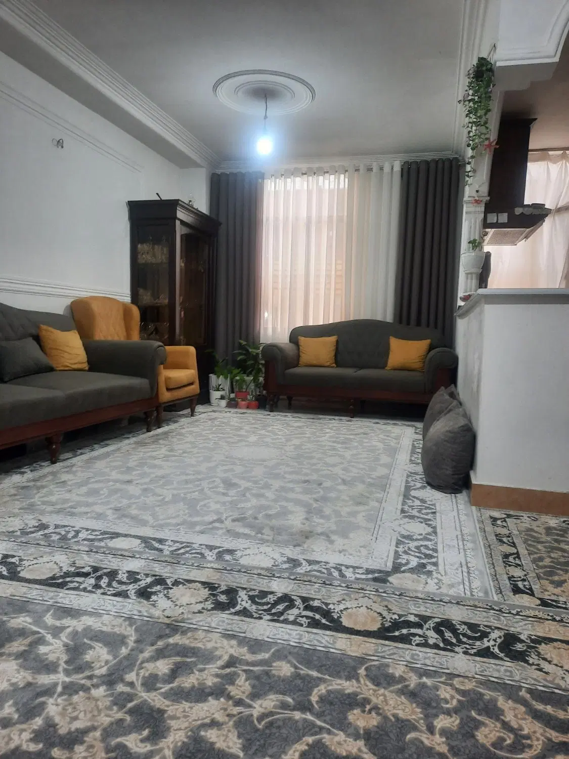 آپارتمان ۷۱ متری سنددار ،کم واحد