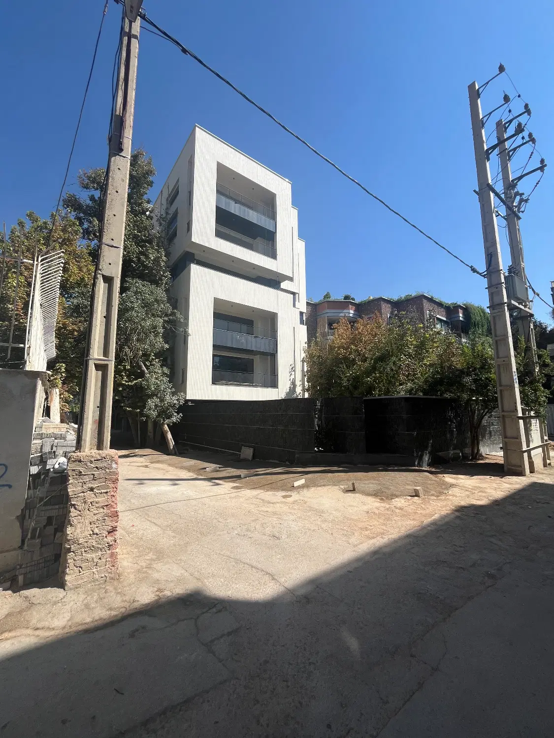 سه خوابه لوکس تاپ لوکیشن قصردشت«شاهپریون»