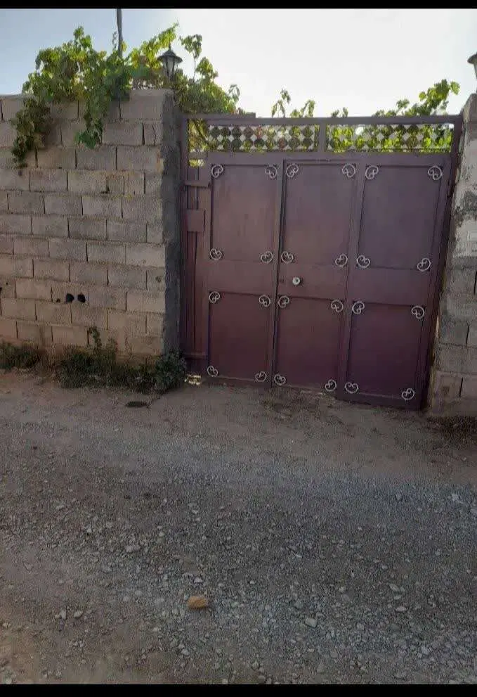 خانه روستایی و باغچه(آب برق گاز)جاده مشهد- گلبهار