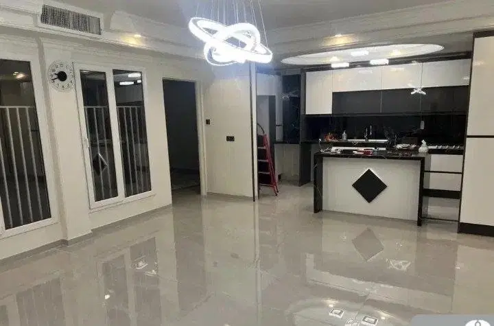 80‌متر_مجرد_بازسازی شده_خطی روبه افتاب