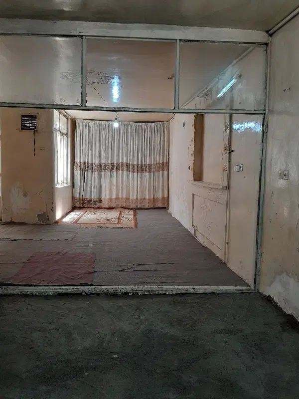اجاره جهت انبار اسلامشهر فیضیه خ شهید رجایی