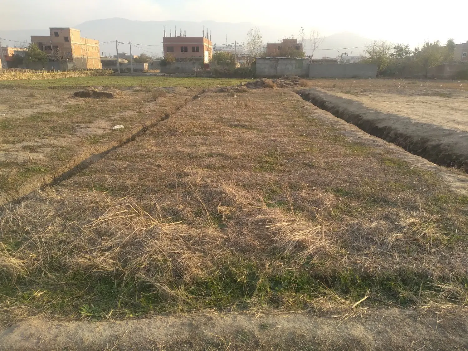 زمین مسکونی