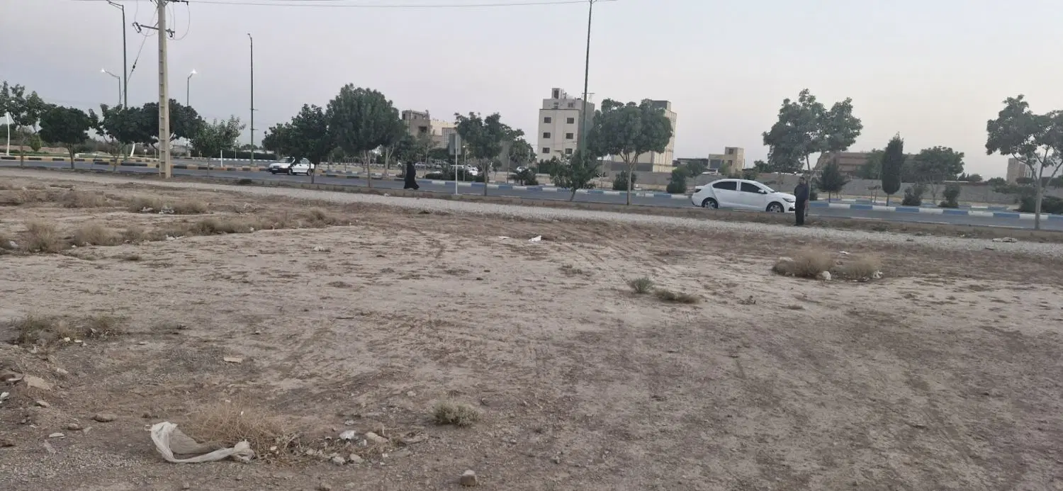 زمین خیابان هوانیروز سیمرغ