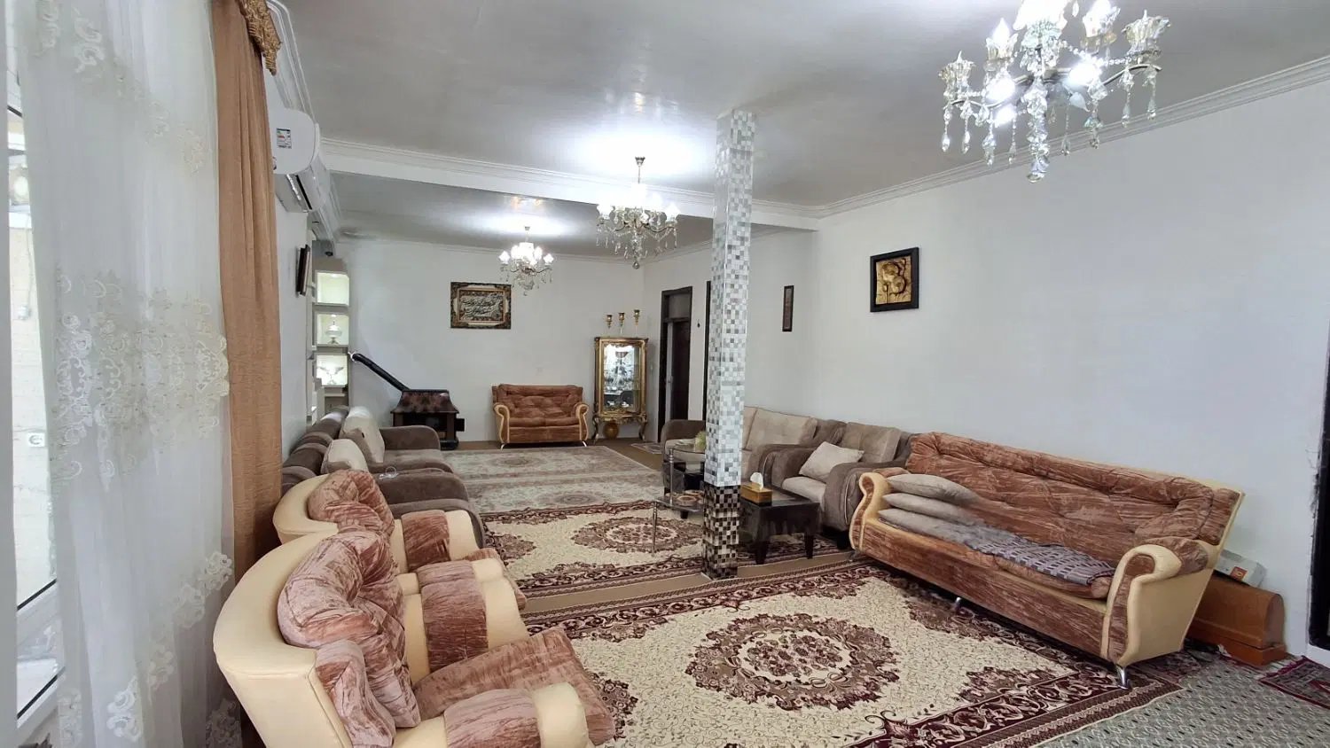 خانه ویلایی  دو خوابه به متراز ۲۴۰ متر