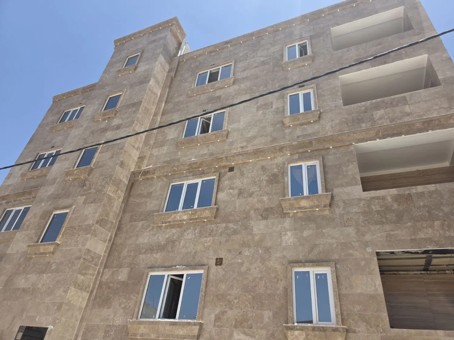 فروش واحد آپارتمانی بهارستان