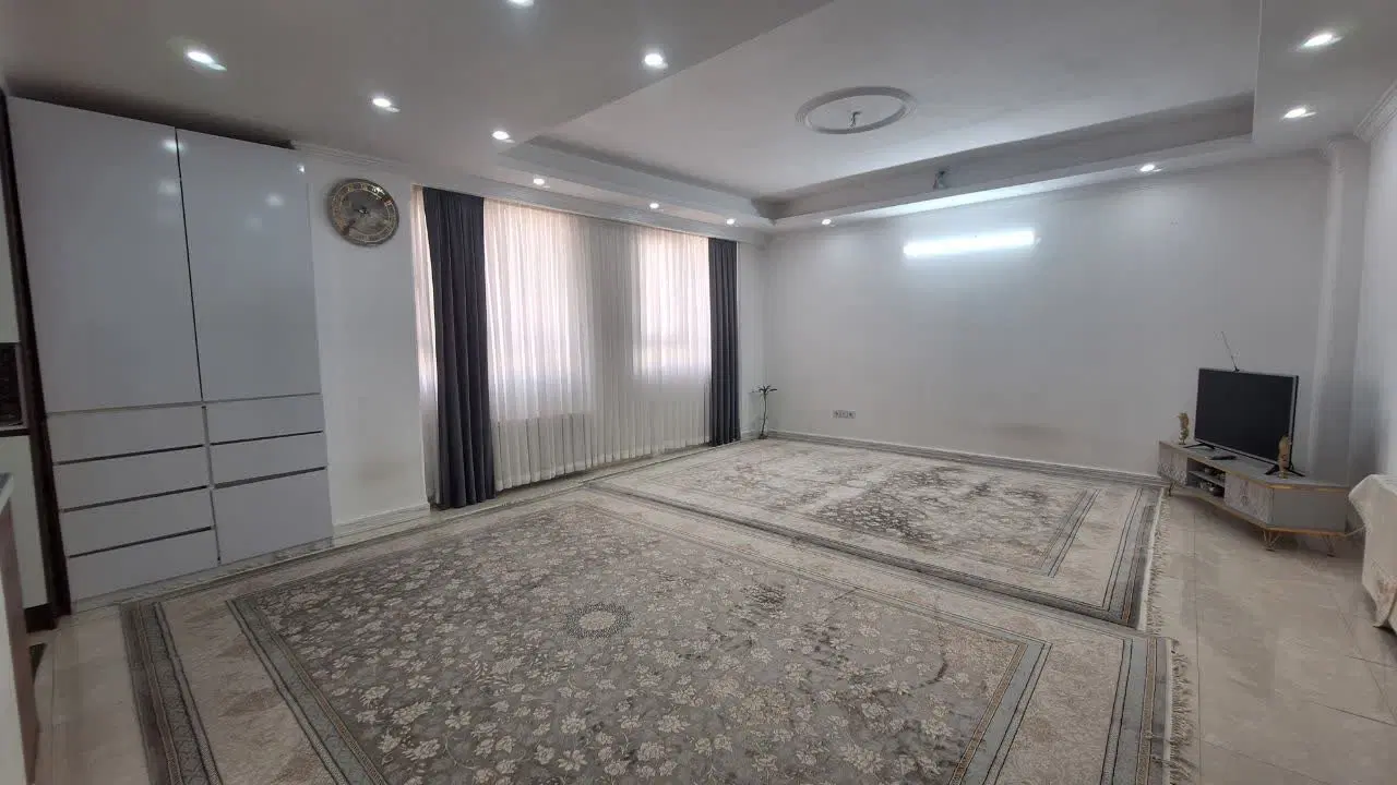آپارتمان ۸۰ متری