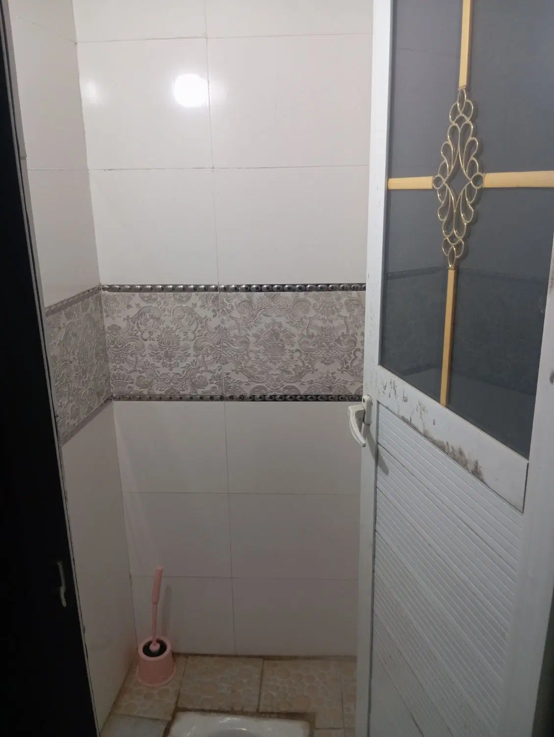 خانه همکف راه جدا ماشین رو 90متر