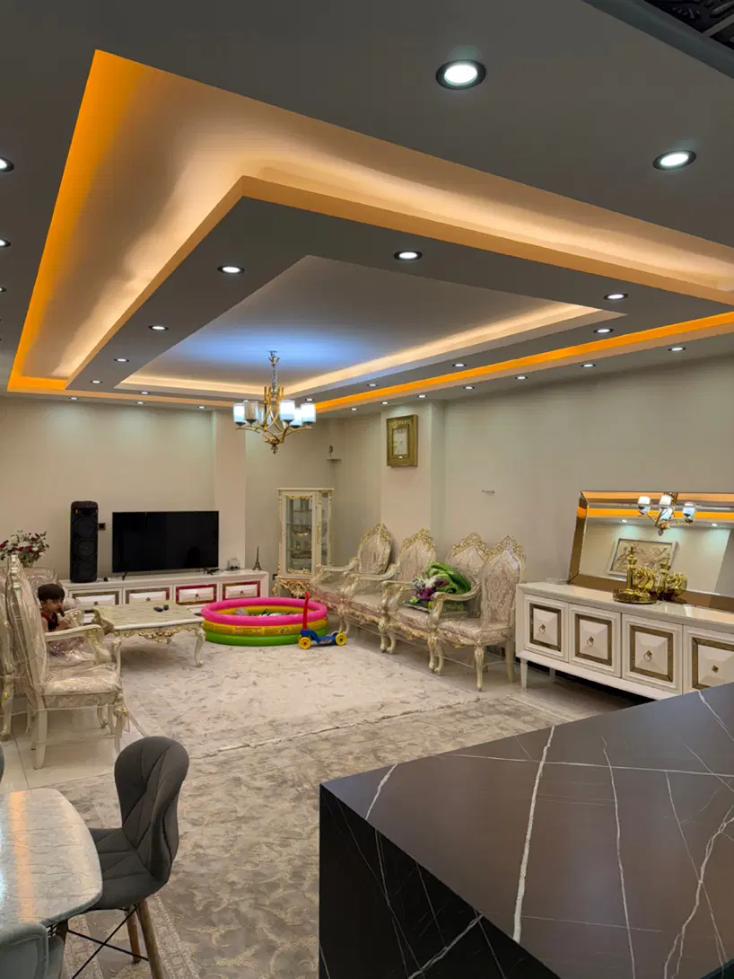 فروش اپارتمان ۱۳ ابان شهر ری  زیر قیمت