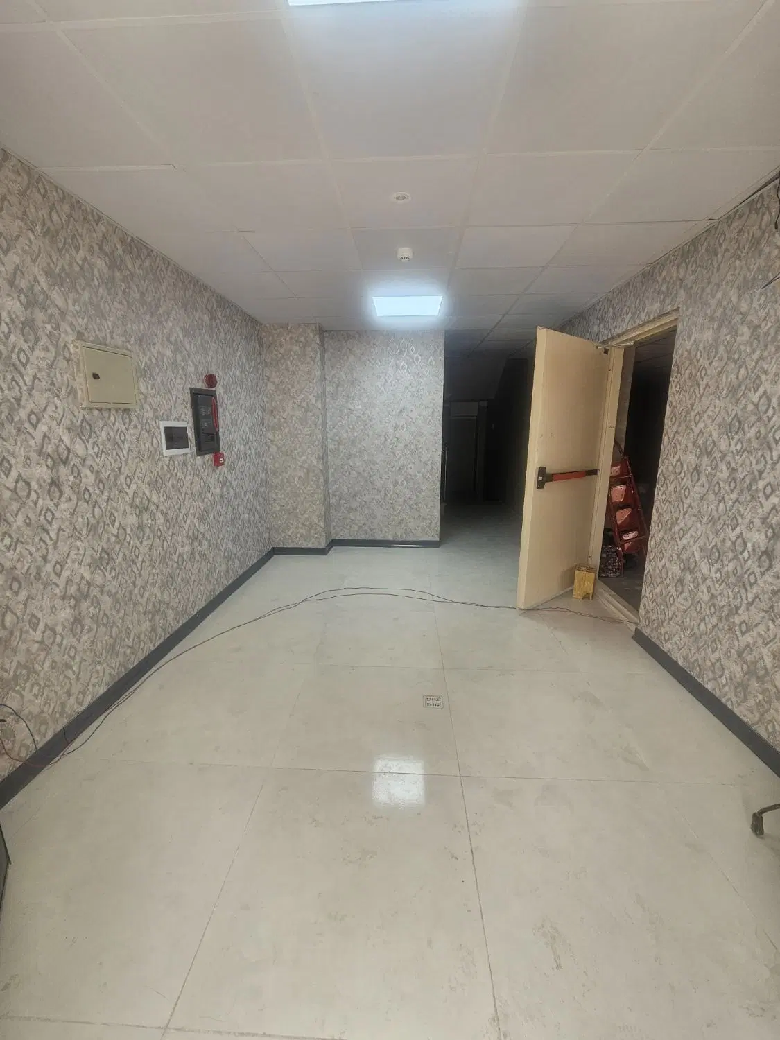 فروش واحد مقداد ۱۰۰متره