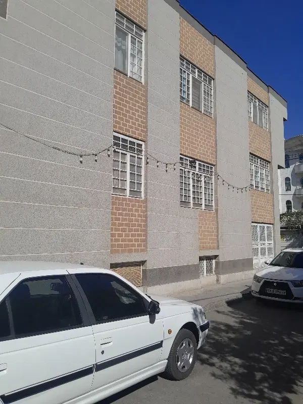 زیر زمین