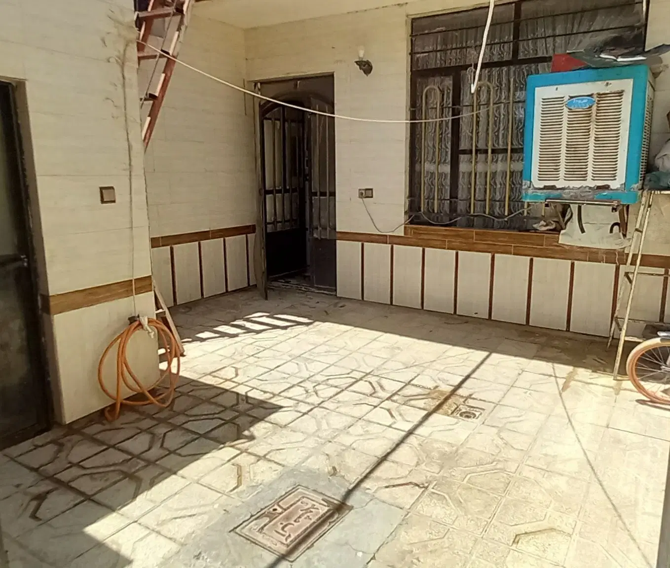 خانه ویلایی دربست ۹۰ متری