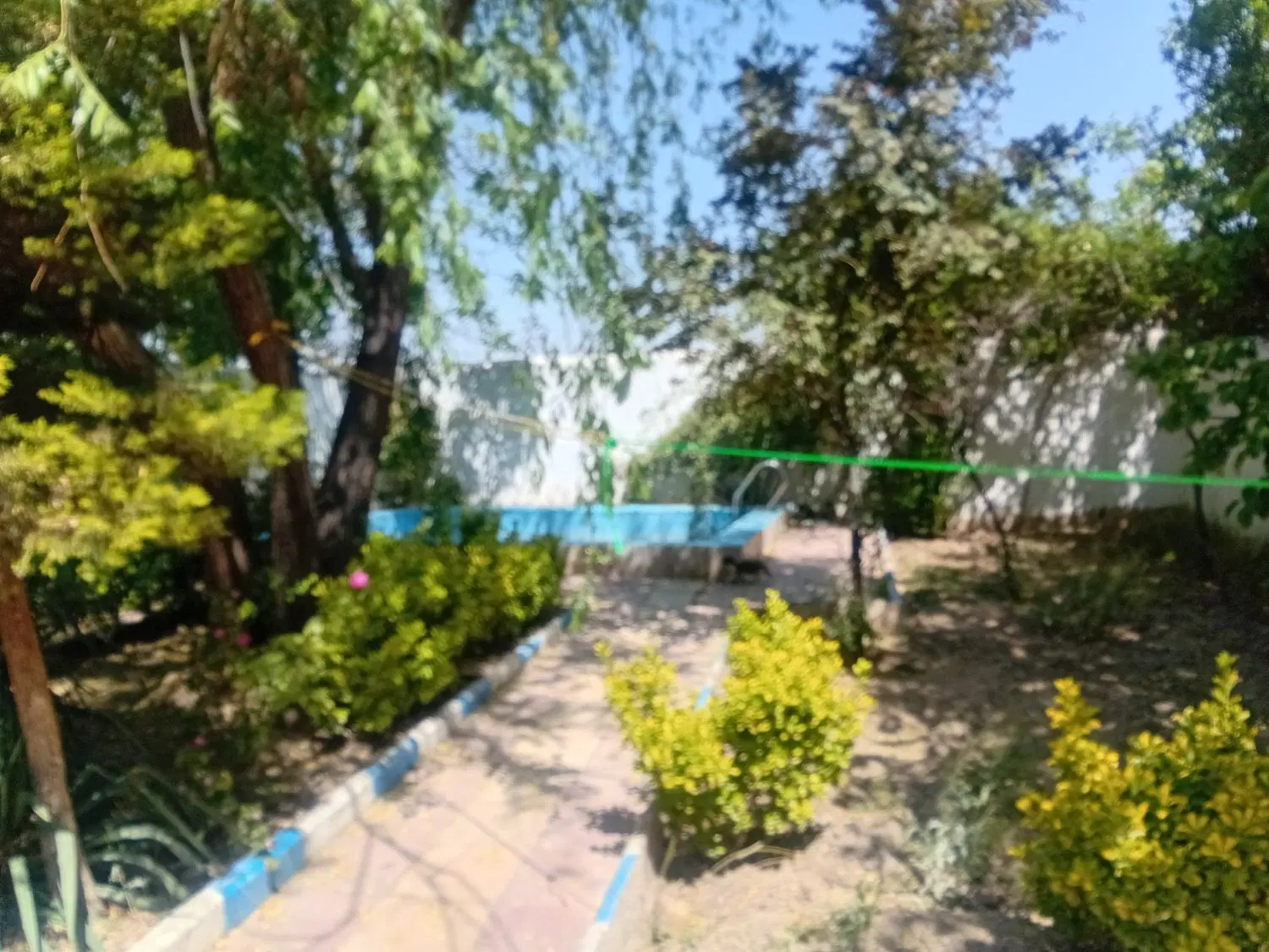 باغچه ویلایی  خوش ساخت