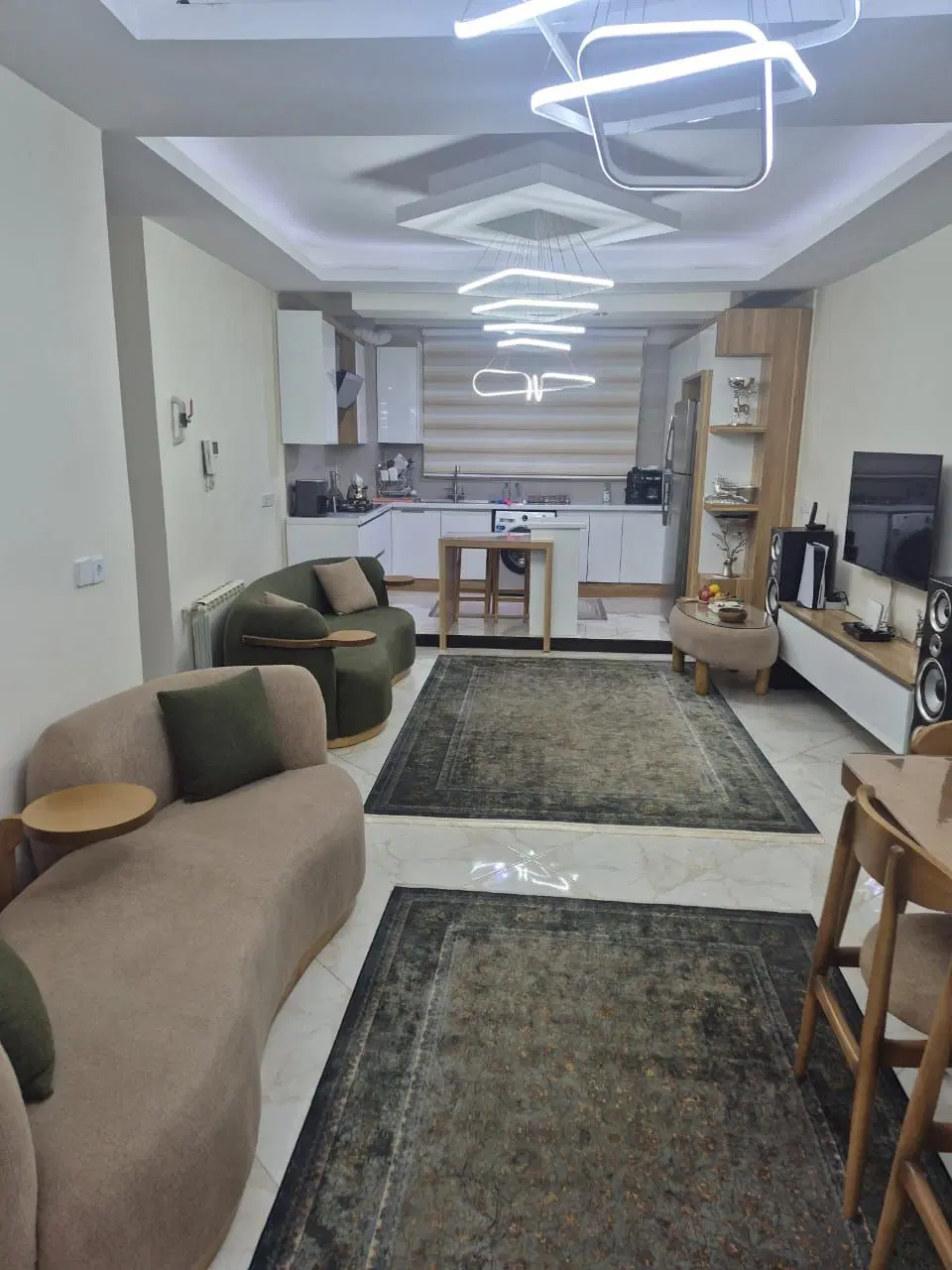 ۶۰ متر دو خواب فول بازسازی