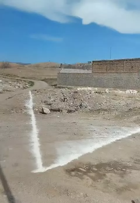 ۱۱۷ متر زمین دو بهر گلزرد روبرو مرکز بهداشت