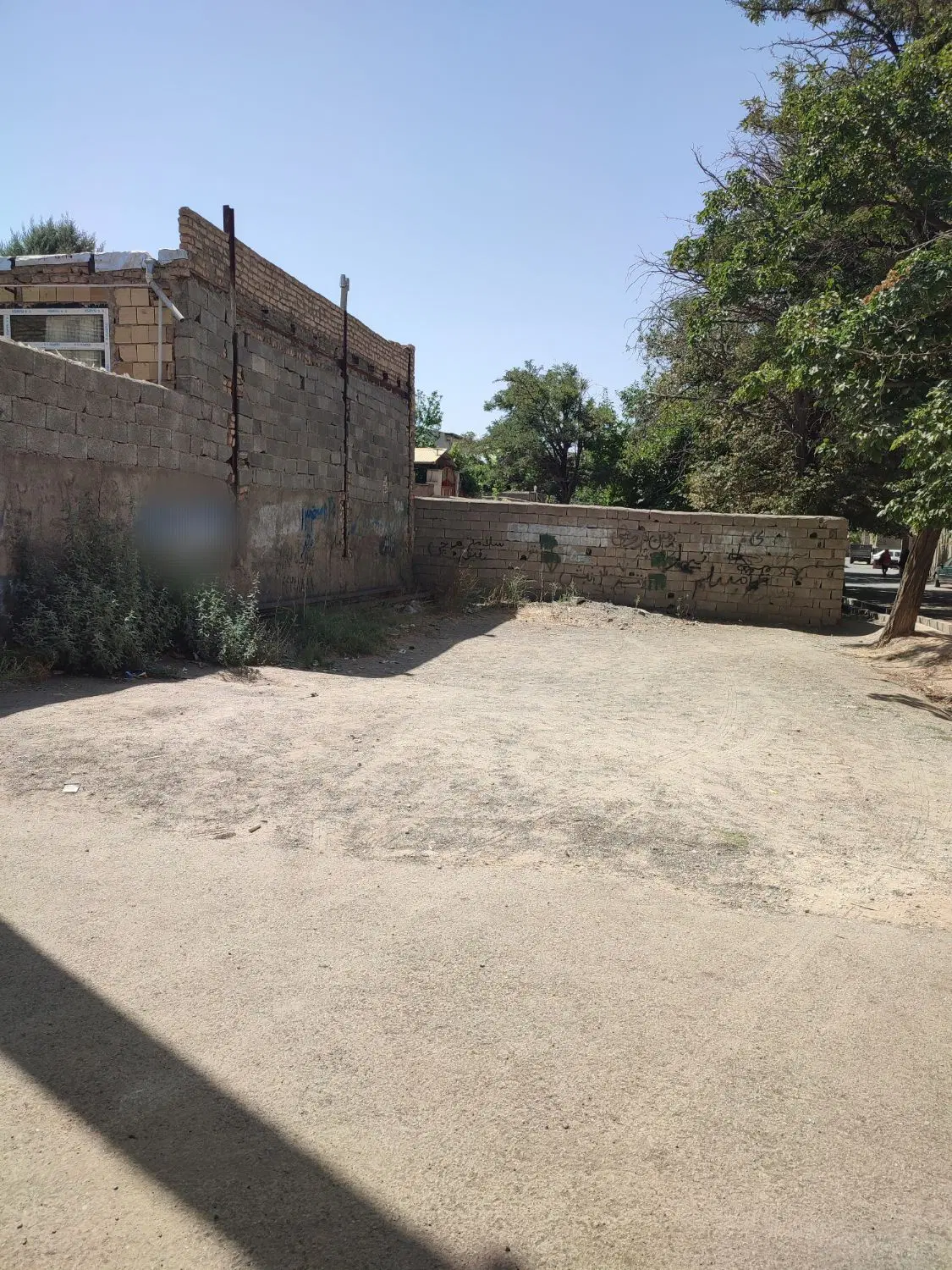 زمین مسکونی ۱۳۴ متر