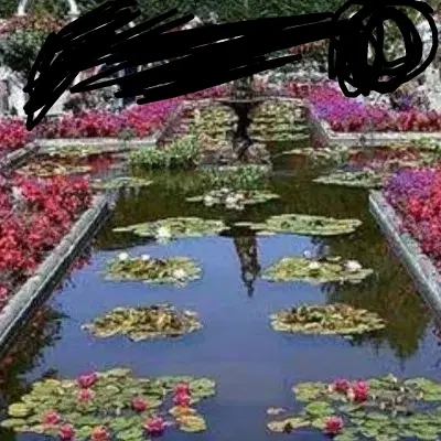 زمین در چمران